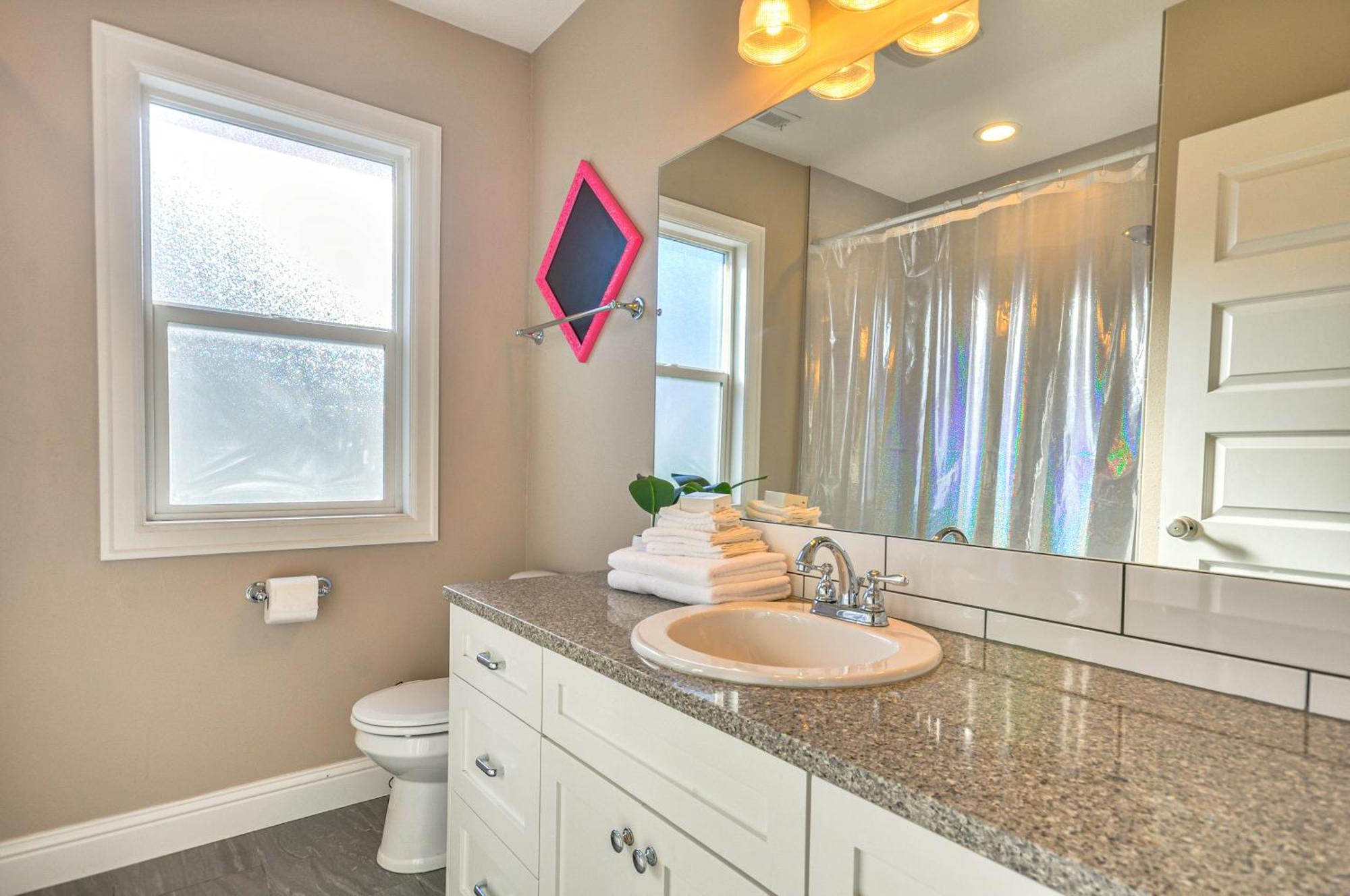 Alberta Arts District With Private Hot Tub! Portland