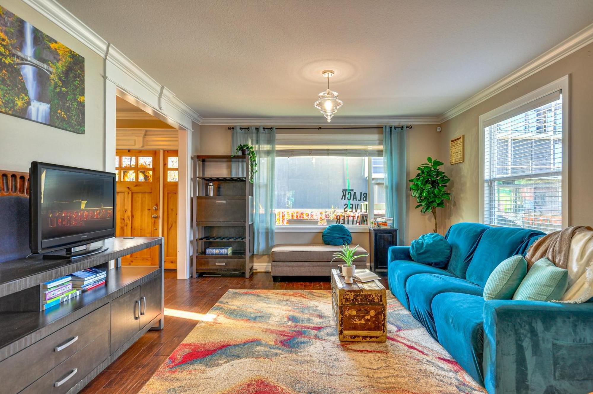 Holiday home Alberta Arts District With Private Hot Tub! *